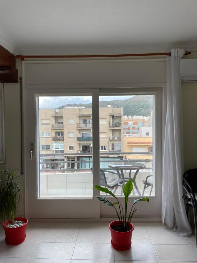 Apartamento Tranquilo En Roses Centro Cerca De La Playa Costa Brava エクステリア 写真